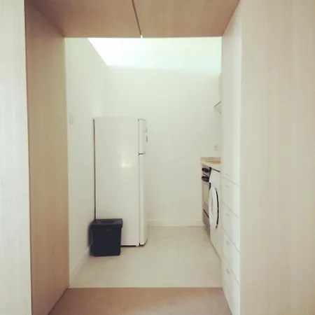 Apartment Path Biblioteca